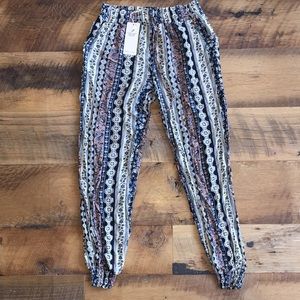Patterned cuffed pants NWT✨